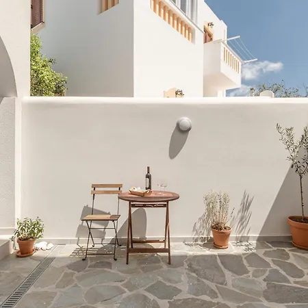 Senses Naxos City